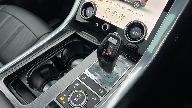 Land Rover Range Rover Sport 2.0 P400e HSE Dynamic 5dr Auto Estate